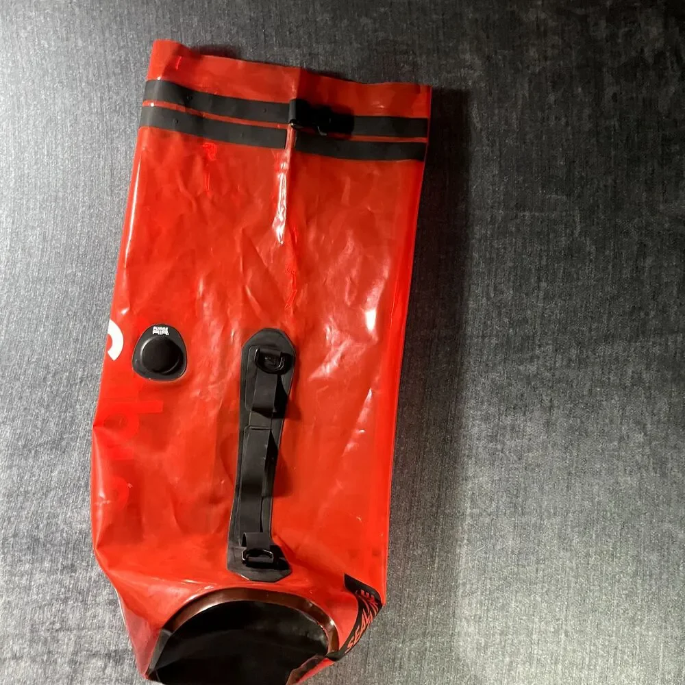 Supreme SealLine 20L Discovery Shoulder Beach Dry Bag Waterproof Red